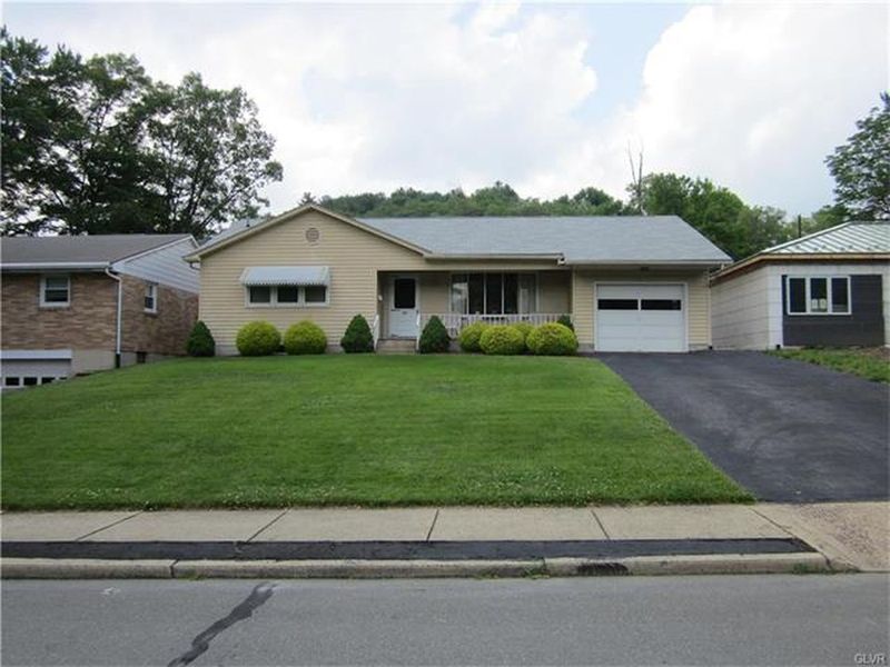 651 Columbia Ave, Palmerton, PA 18071 ListReports