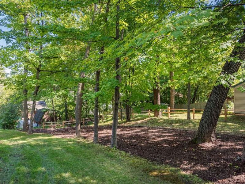 3955 Cherry Ave, Orono, MN 55364 ListReports