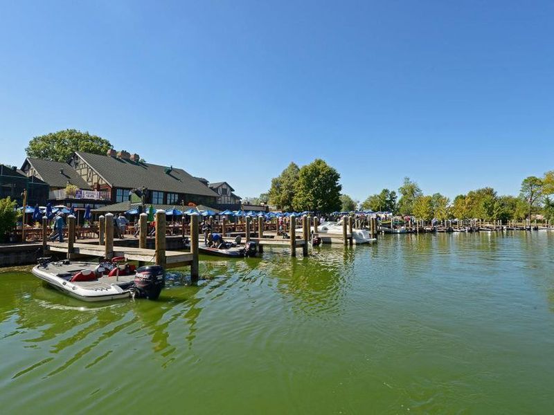 3955 Cherry Ave, Orono, MN 55364 ListReports