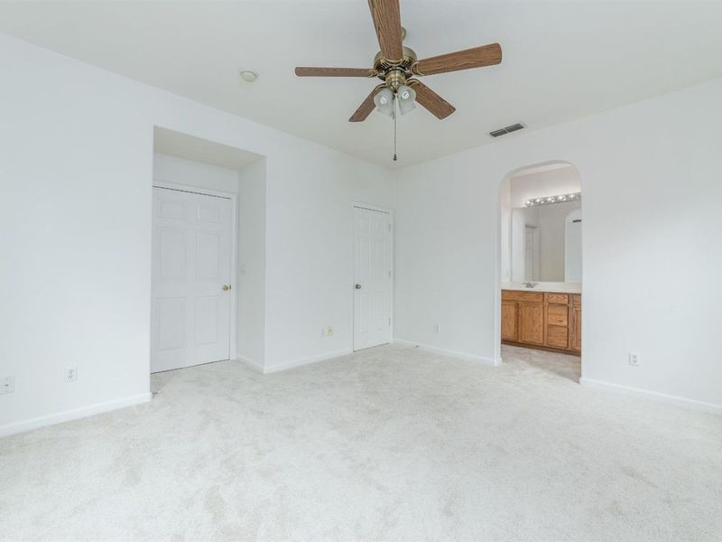 370 Summer Garden Way, Sacramento, CA 95833 ListReports