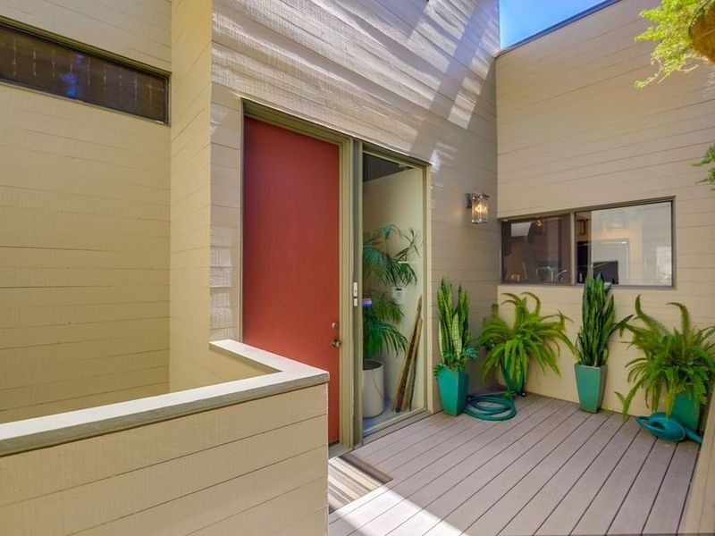 3965 Bandini St, San Diego, CA 92103 ListReports