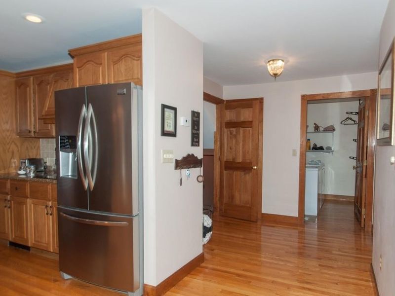 141 Gardiner Road, Quincy, MA 02169 ListReports