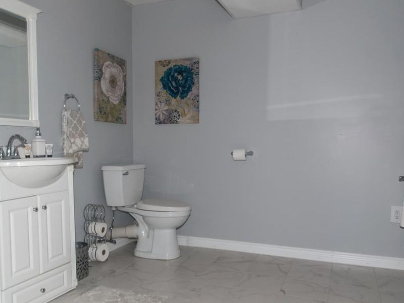 141 Gardiner Road, Quincy, MA 02169 ListReports