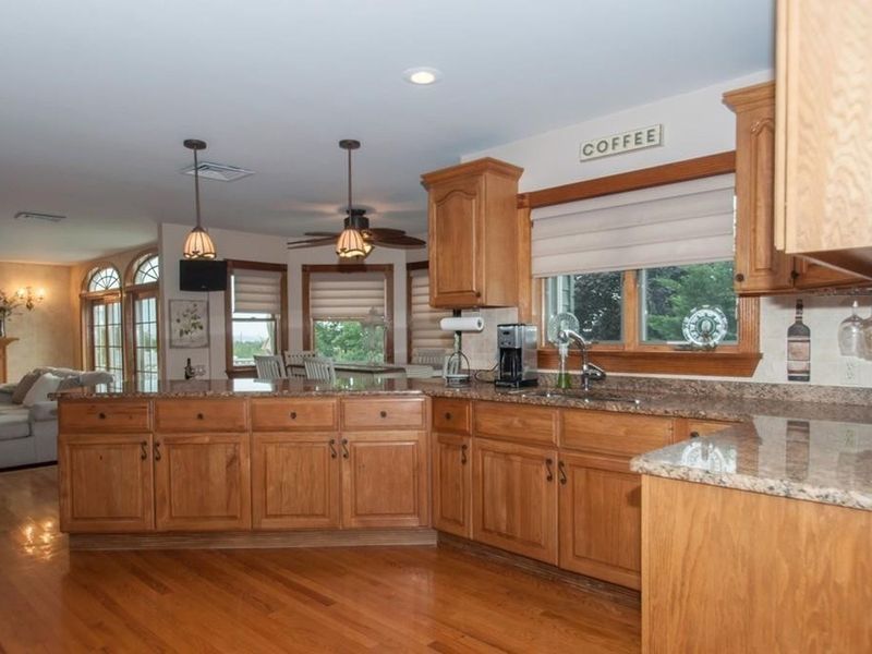 141 Gardiner Road, Quincy, MA 02169 ListReports