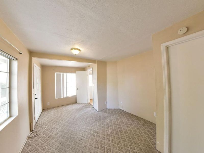 4822 W Ave L 13, Lancaster, CA 93536 ListReports