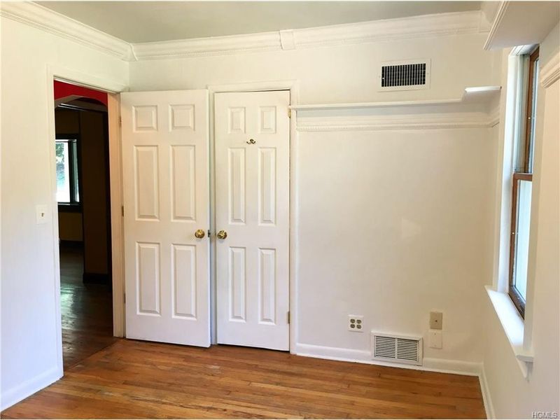 56 Post Rd, Sloatsburg, NY 10974 ListReports