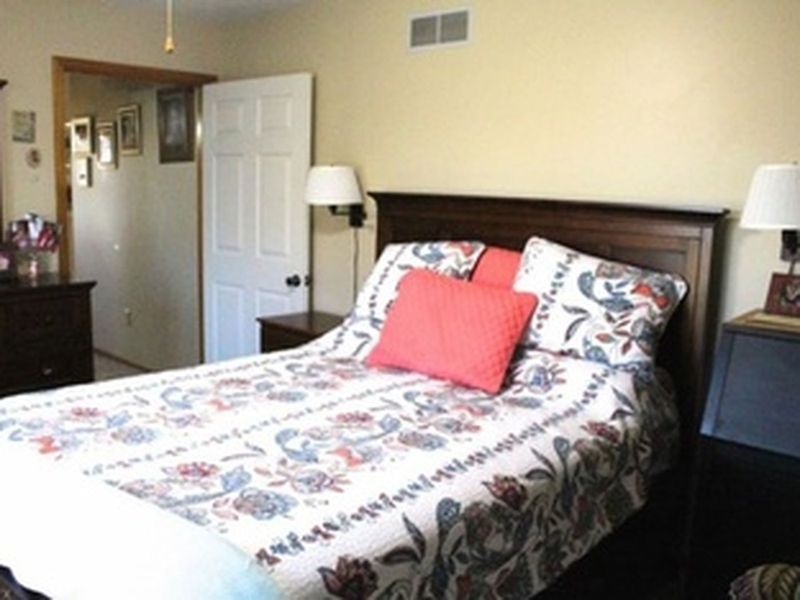 17943 Chamberlain Rd, Grafton, OH, 44044 ListReports