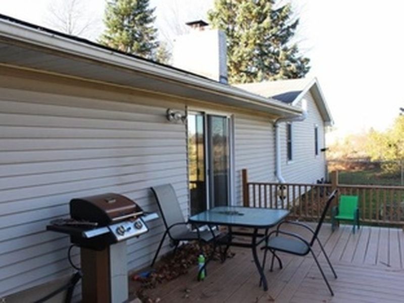 17943 Chamberlain Rd, Grafton, OH, 44044 ListReports