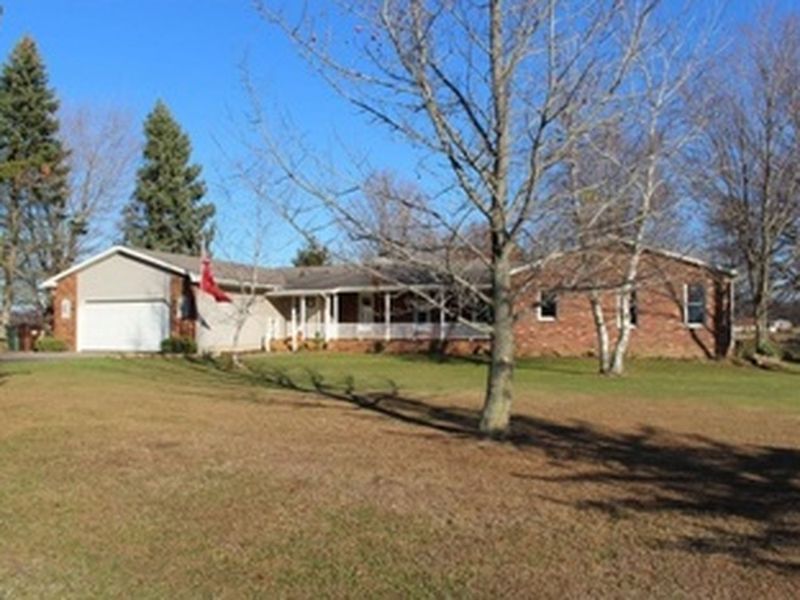 17943 Chamberlain Rd, Grafton, OH, 44044 ListReports