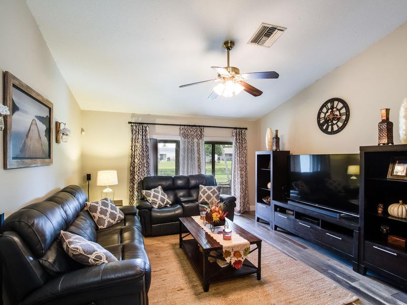 5036 Arbor Glen Circle, Lake Worth, FL 33463 ListReports