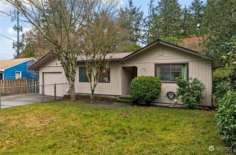 6915 Columbia Court, Everett, WA 98203 ListReports