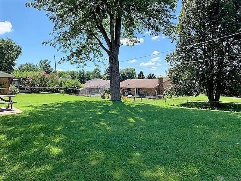 5840 Taylorsville Road, Huber Heights, OH 45424 ListReports