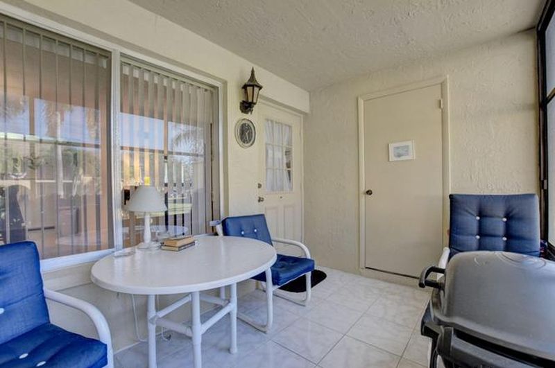 304 Pine Ridge Circle B1, Greenacres, FL 33463 ListReports