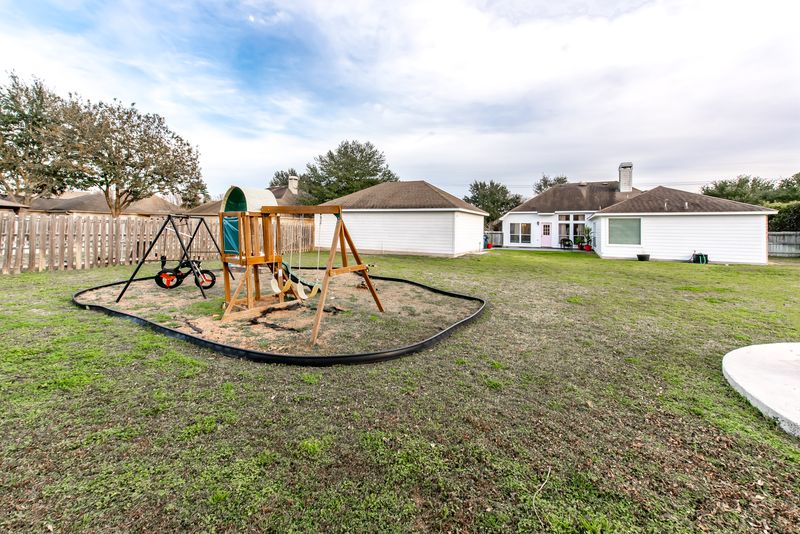 170 Las Brisas Boulevard, Seguin, TX 78155 ListReports