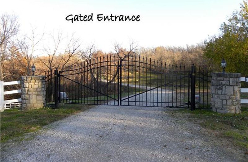 12223 S Outer Belt Rd, Lone Jack, MO 64070 ListReports