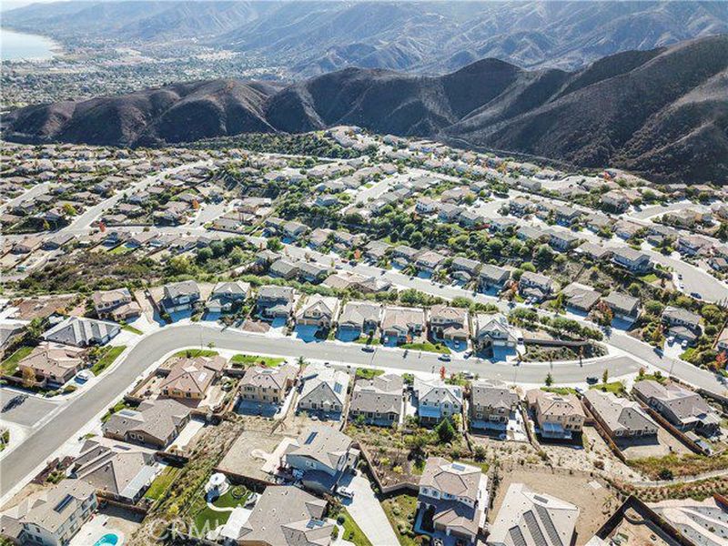 29230 Crescent Ridge Drive, Lake Elsinore, CA 92530 ListReports