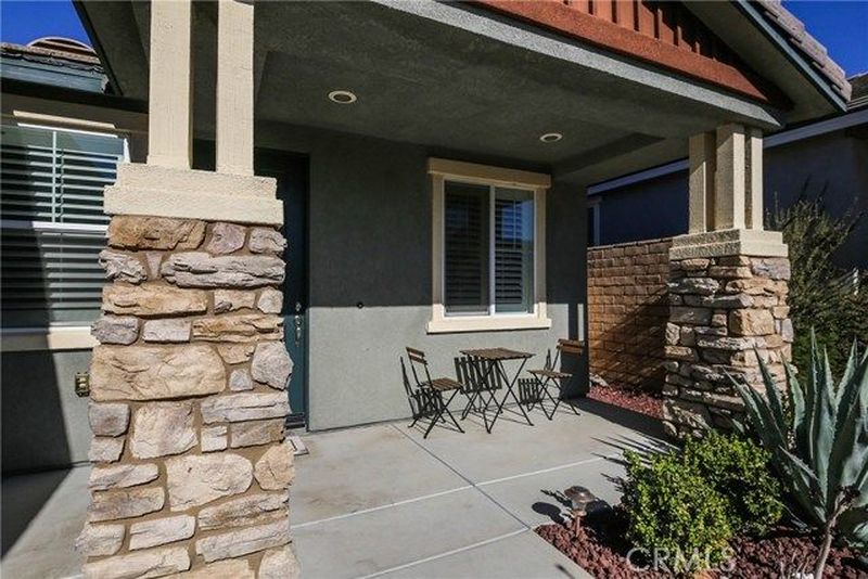 29230 Crescent Ridge Drive, Lake Elsinore, CA 92530 ListReports