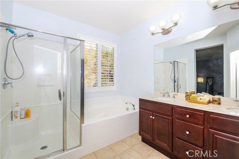 29230 Crescent Ridge Drive, Lake Elsinore, CA 92530 ListReports