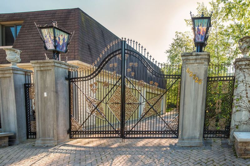 42726 North Linden Lane, Antioch, Il 60002 ListReports