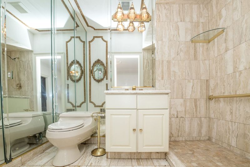 42726 North Linden Lane, Antioch, Il 60002 ListReports