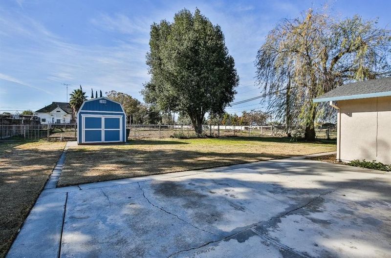 170 E 2nd St, French Camp CA 95231 ListReports