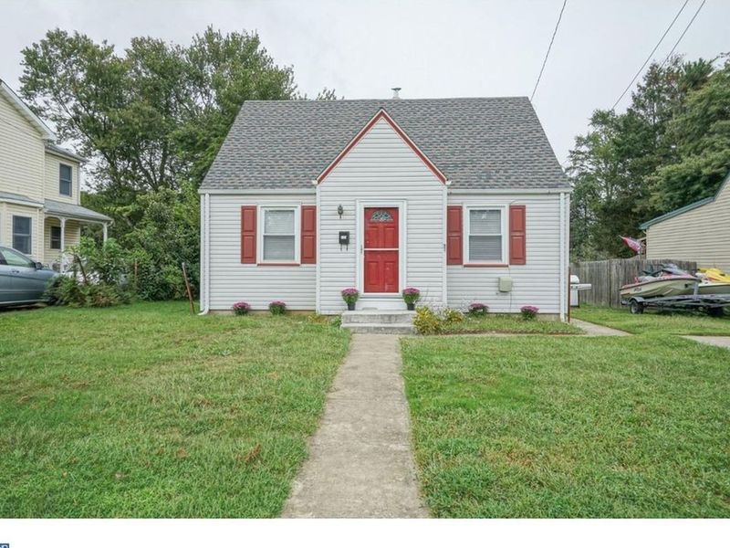 377 Spruce Ave, Maple Shade Township, NJ 08052 ListReports