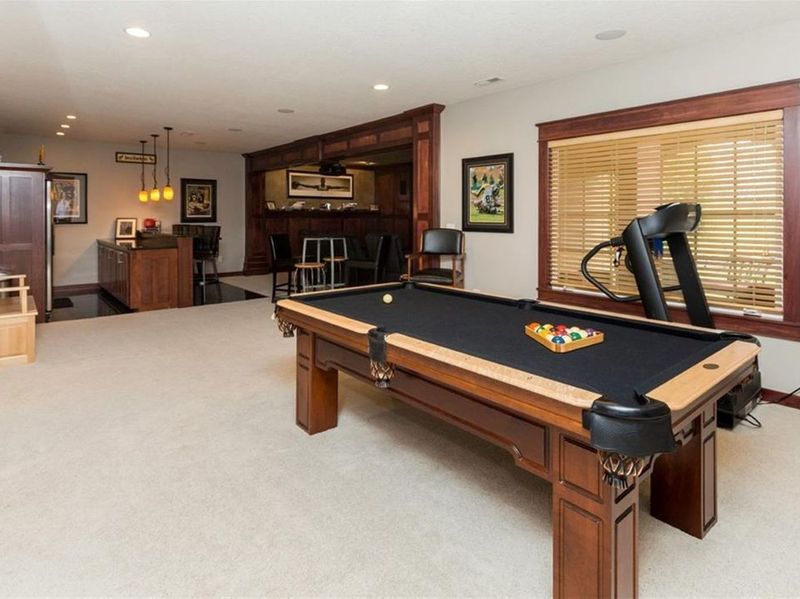 16219 Tanglewood Dr, Urbandale, IA 50323 ListReports