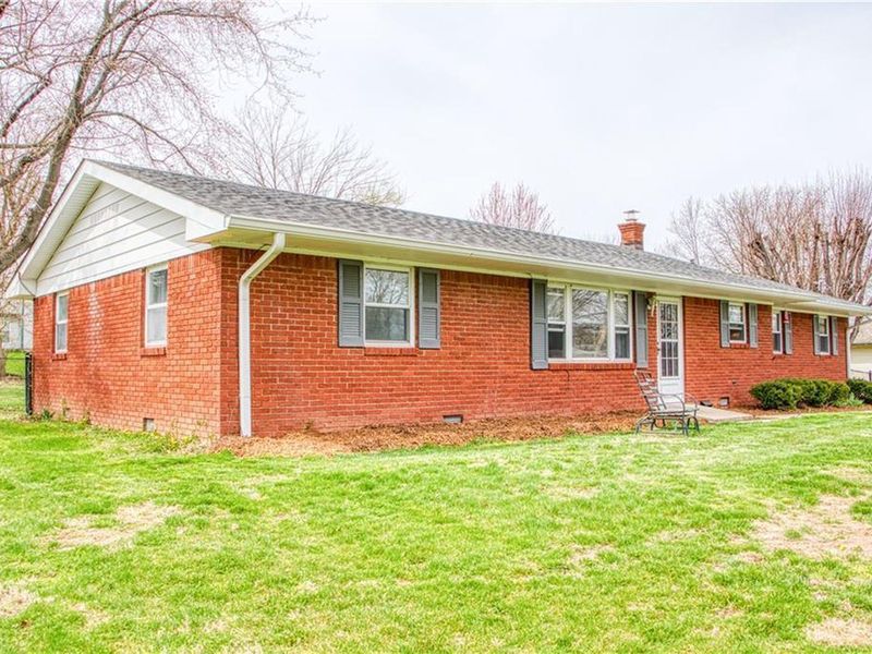 7440 Combs Rd, Indianapolis IN 46237 ListReports