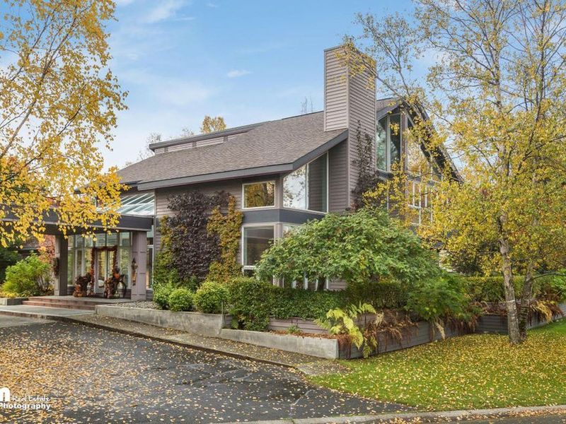 2100 Atwood Drive, Anchorage, AK 99517 ListReports