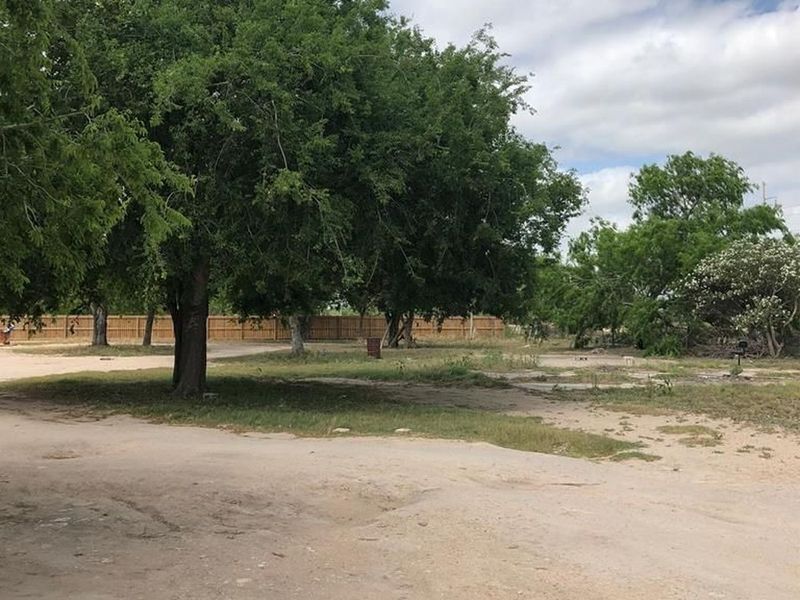 9607 N Taylor Rd, Mission TX 78574 ListReports