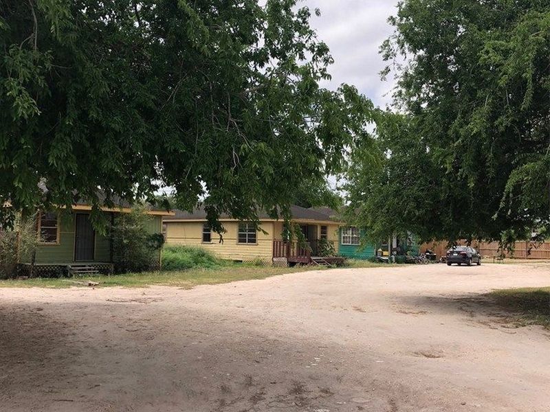 9607 N Taylor Rd, Mission TX 78574 ListReports