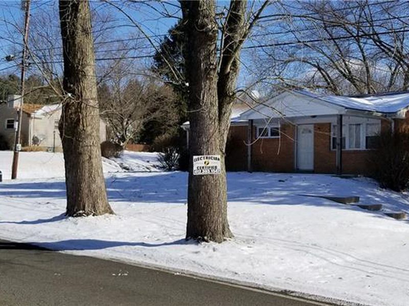 4285 Logan Ferry Rd, Murrysville PA 15668 ListReports