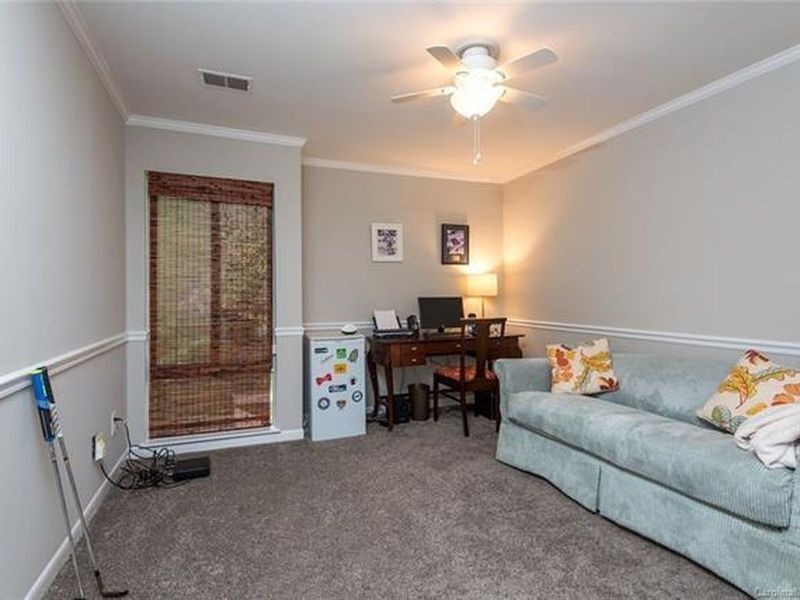 5809 Sharon Road, Charlotte, NC 28210 ListReports