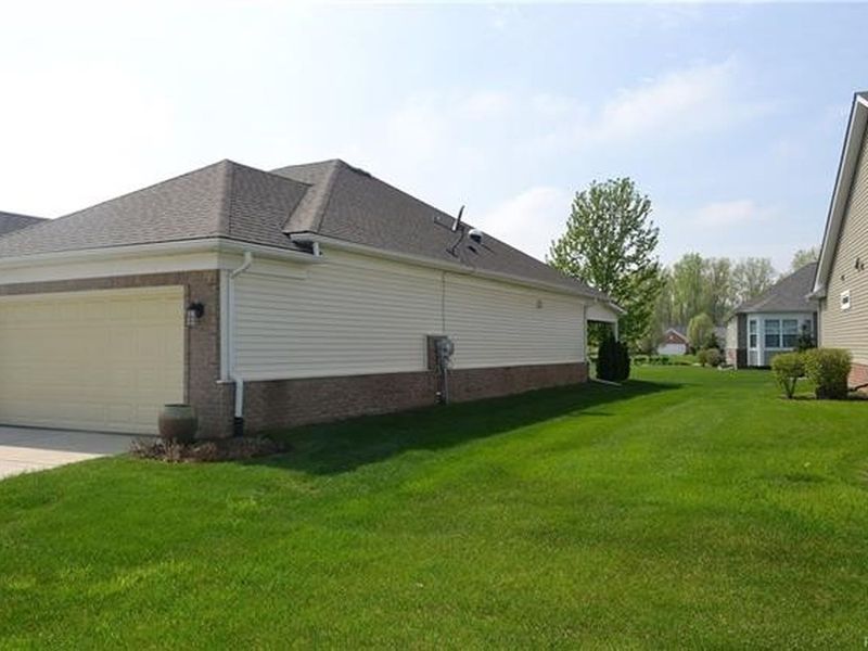 23920 Manistee Lane, Brownstown Charter Township, MI 48134 ListReports