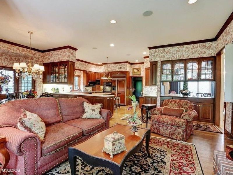 10504 S Highland Ln, Olathe, KS 66061 ListReports