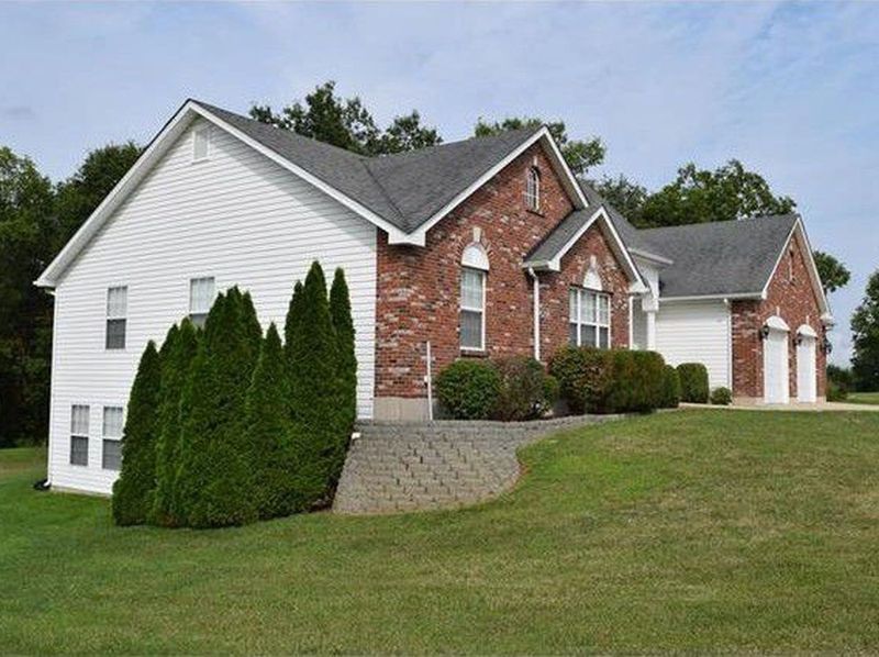 131 St Marys Ln, Old Monroe, MO 63369 ListReports