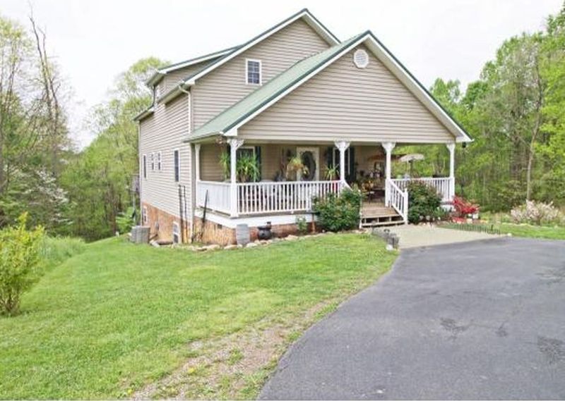 425 Berry Ridge Rd, Jonesborough, TN 37659 ListReports