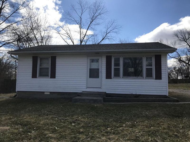 126 N Highway 124, Hallsville, MO 65255 ListReports