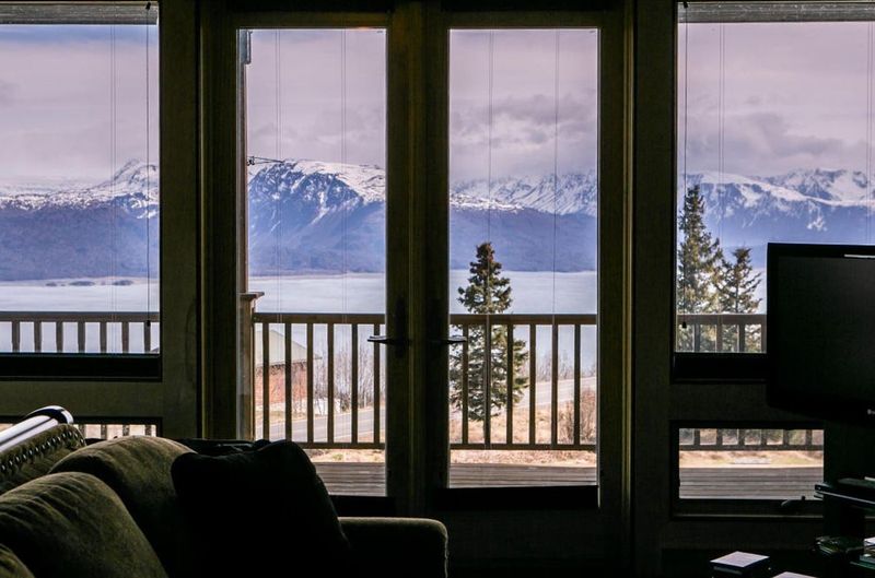 51891 East End Road, Homer, AK 99603 ListReports