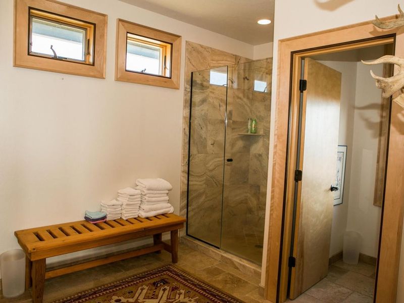 51891 East End Road, Homer, AK 99603 ListReports