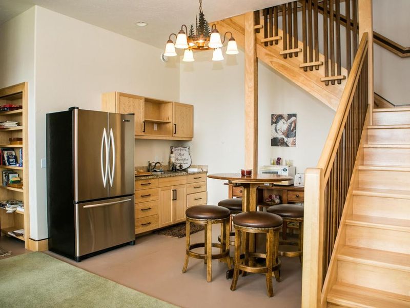 51891 East End Road, Homer, AK 99603 ListReports