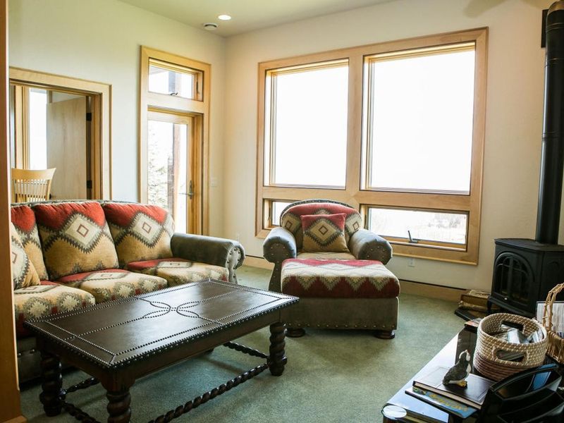 51891 East End Road, Homer, AK 99603 ListReports