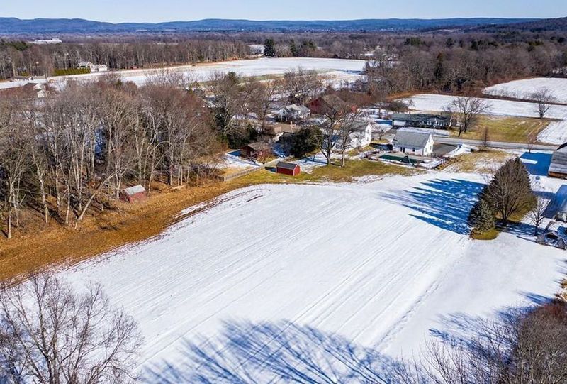 113 Prospect St, Hatfield, MA 01038 ListReports