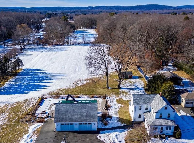 113 Prospect St, Hatfield, MA 01038 ListReports