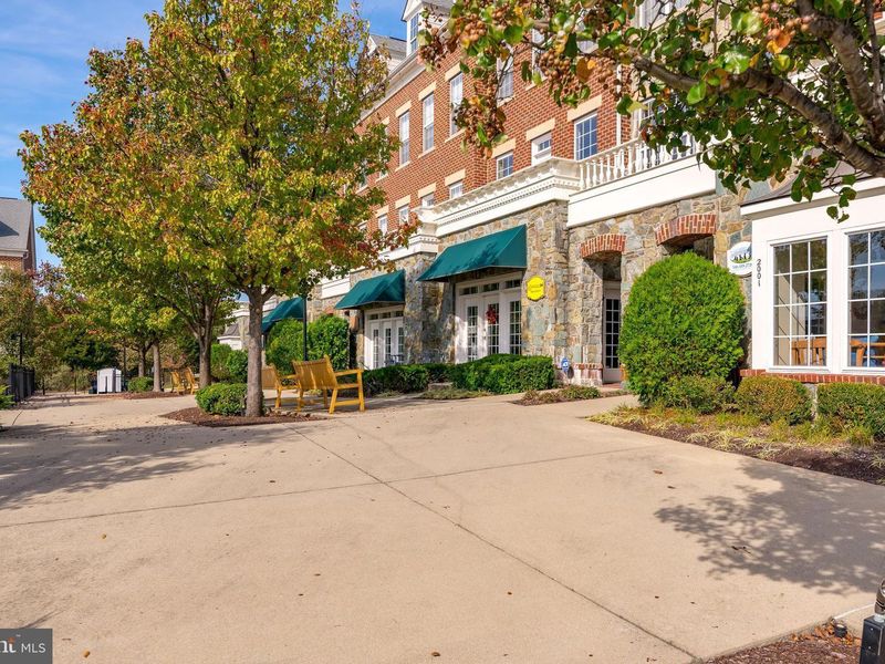 2001 Idlewild Boulevard, Fredericksburg, VA 22401 ListReports