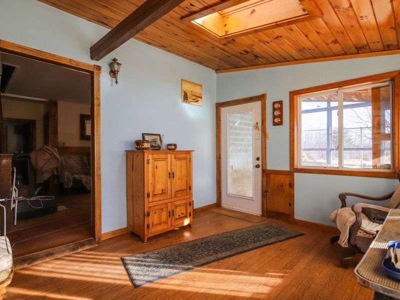 431 Clarks Mills Road, Dayton, ME 04005 ListReports