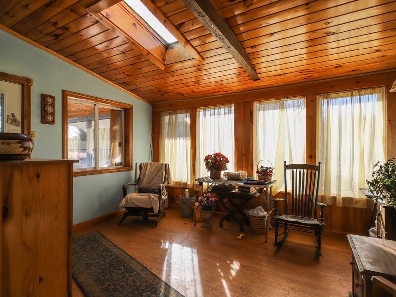 431 Clarks Mills Road, Dayton, ME 04005 ListReports