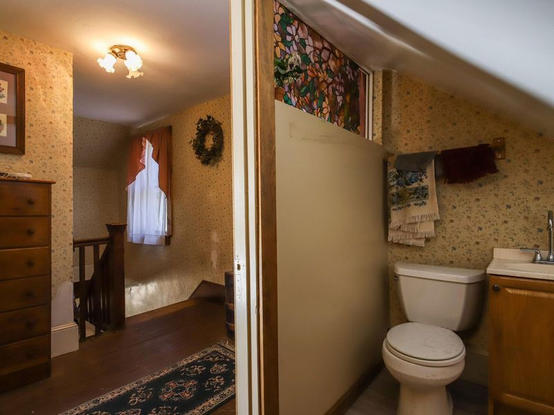 431 Clarks Mills Road, Dayton, ME 04005 ListReports