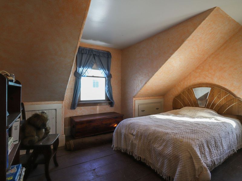 431 Clarks Mills Road, Dayton, ME 04005 ListReports