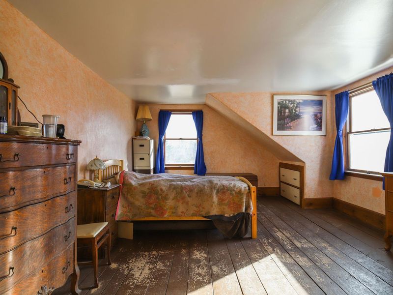 431 Clarks Mills Road, Dayton, ME 04005 ListReports